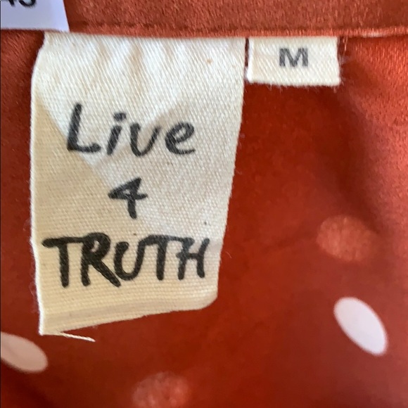 Rust coloured polka dot cropped t-shirt. - Picture 2 of 3